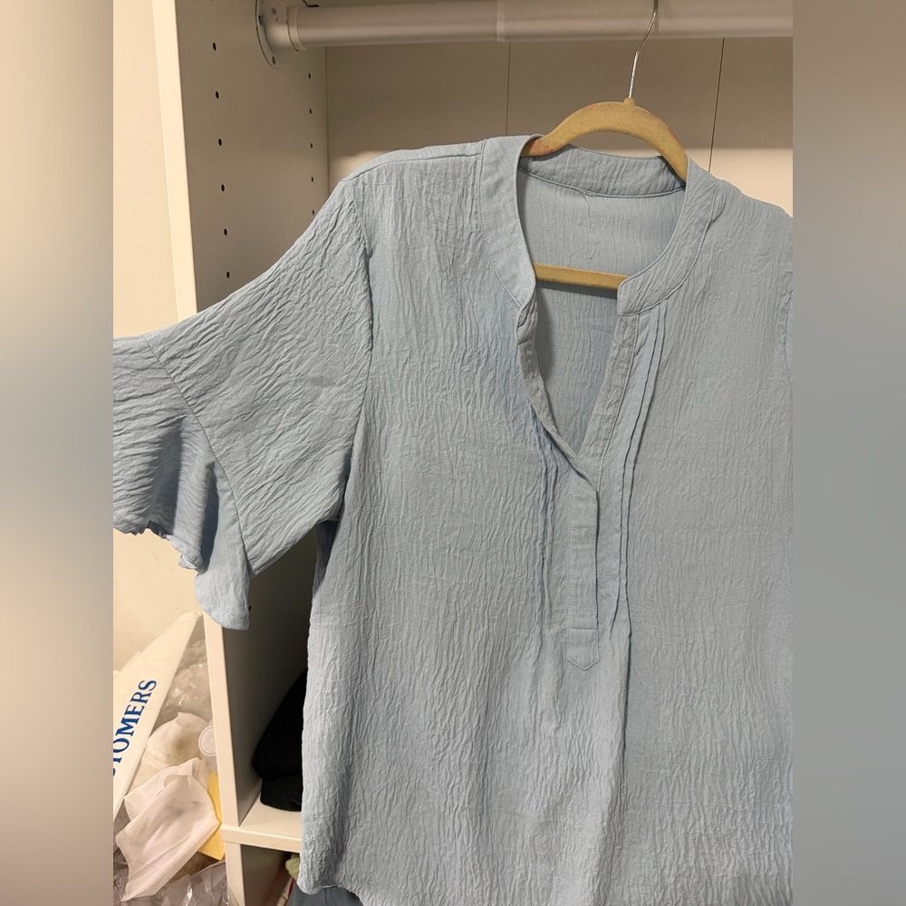 SHEIN Pale Blue Textured V-Neck Tunic